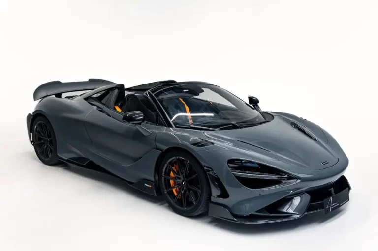 McLaren 765LT Spyder